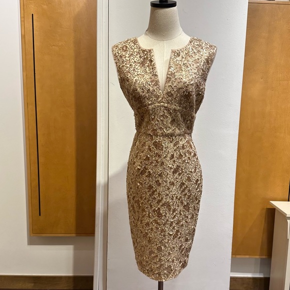 ✨BCBGMAXAZRIA Gold Sequin Mini Dress NWT – Size 0✨ - Picture 2 of 11